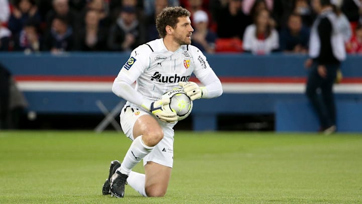 Jean-Louis Leca va rester encore un peu au RC Lens.