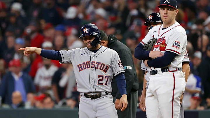 Altuve colecciona cinco cuadrangulares en esta postemporada para los Astros