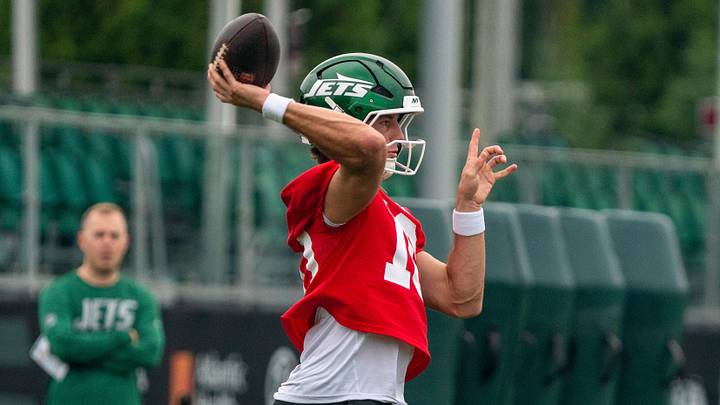 New York Jets quarterback Cade Klubnik New York Jets quarterback Cade Klubnik