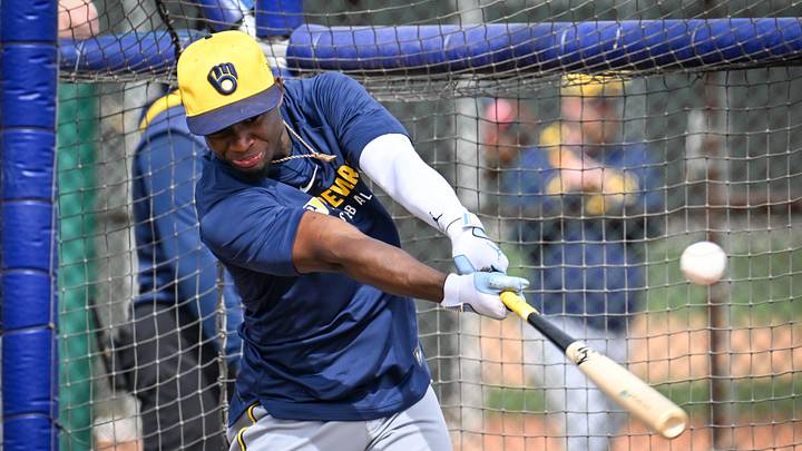 Milwaukee Brewers outfielder Luis Lara. Milwaukee Brewers outfielder Luis Lara.