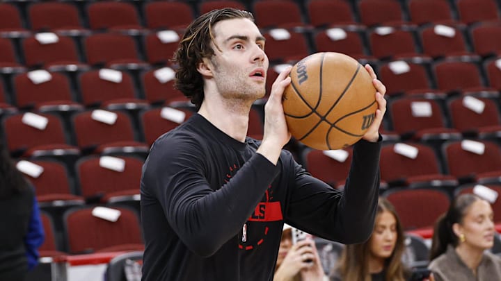 Jan 26, 2026; Chicago, Illinois, USA; Chicago Bulls guard Josh Giddey (3) warms up before an NBA game against the Los Angeles Lakers at United Center. Mandatory Credit: Kamil Krzaczynski-Imagn Images