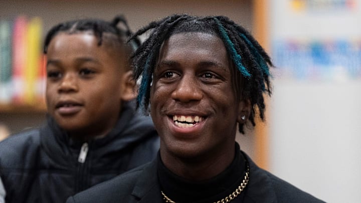 Sheffield’s Radarious Jackson smiles during a ceremony to celebrate him signing to play football at the University of Tennessee at Sheffield High School on Wednesday, December 4, 2024. Sheffield’s Radarious Jackson smiles during a ceremony to celebrate him signing to play football at the University of Tennessee at Sheffield High School on Wednesday, December 4, 2024.