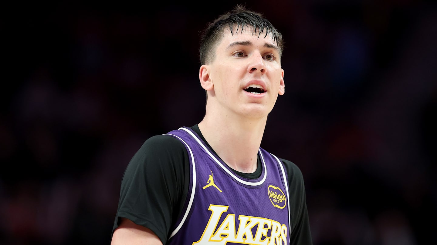 Dynamic Jake Laravia Will Play For The Lakers Tonight In … Image Photography