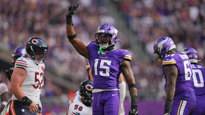 Nov 16, 2025; Minneapolis, Minnesota, USA; Minnesota Vikings linebacker Dallas Turner (15) reacts after a tackle during the first quarter against the Minnesota Vikings at U.S. Bank Stadium. Mandatory Credit: Brad Rempel-Imagn Images Nov 16, 2025; Minneapolis, Minnesota, USA; Minnesota Vikings linebacker Dallas Turner (15) reacts after a tackle during the first quarter against the Minnesota Vikings at U.S. Bank Stadium. Mandatory Credit: Brad Rempel-Imagn Images