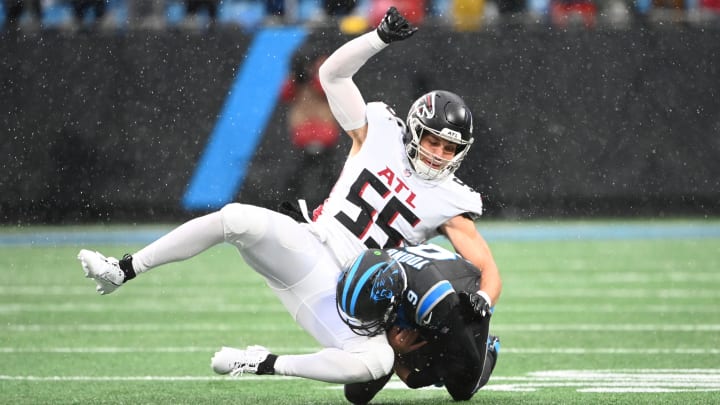 Kaden Elliss leads the Atlanta Falcons' linebacker room.