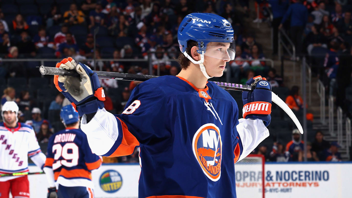 Top pick Matthew Schaefer has embraced the NY Islanders family culture