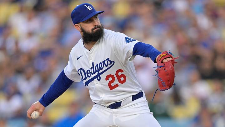 Jun 4, 2025; Los Angeles, California, USA; Los Angeles Dodgers pitcher Tony Gonsolin (26) delivers a pitch during the first inning against the New York Mets at Dodger Stadium. Mandatory Credit: Jayne Kamin-Oncea-Imagn Images Jun 4, 2025; Los Angeles, California, USA; Los Angeles Dodgers pitcher Tony Gonsolin (26) delivers a pitch during the first inning against the New York Mets at Dodger Stadium. Mandatory Credit: Jayne Kamin-Oncea-Imagn Images