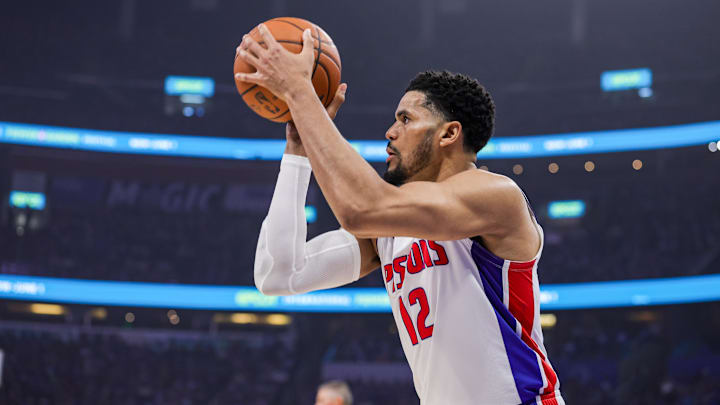 El juego exterior de Tobias Harris le vendría muy bien a los Lakers 