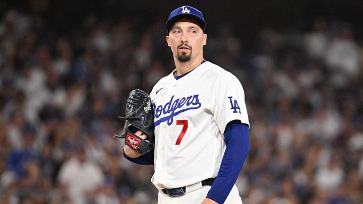 Milwaukee Brewers defeated the Los Angeles Dodgers 6-2 to win Game 3 of a NLCS playoff baseball