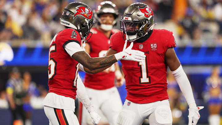  Tez Johnson and Rachaad White are among the players who deserve serious props despite the Tampa Bay Buccaneers' loss in Week 12.