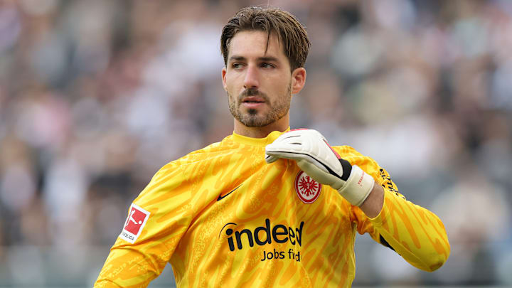 Kevin Trapp fehlt Eintracht Frankfurt aktuell verletzt