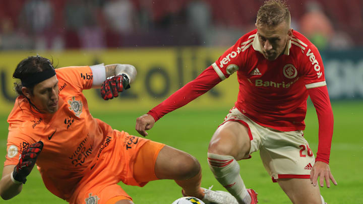 Rivais interestaduais protagonizam um duelo repleto de elementos extracampo 