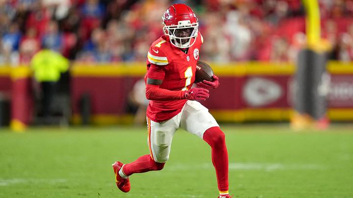 Sep 20, 2026; Kansas City, Missouri, USA; Kansas City Chiefs wide receiver Xavier Worthy (1) carries the ball against the Indianapolis Colts during the second quarter at GEHA Field at Arrowhead Stadium. Mandatory Credit: Jay Biggerstaff-Imagn Images Sep 20, 2026; Kansas City, Missouri, USA; Kansas City Chiefs wide receiver Xavier Worthy (1) carries the ball against the Indianapolis Colts during the second quarter at GEHA Field at Arrowhead Stadium. Mandatory Credit: Jay Biggerstaff-Imagn Images