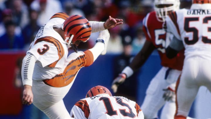 Jim Breech kicks a field goal for the Bengals