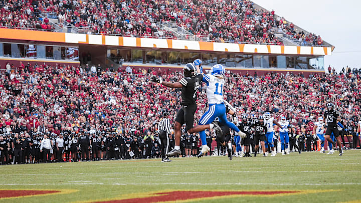 BYU wide receiver Parker Kingston scores a touchdown against Iowa State
