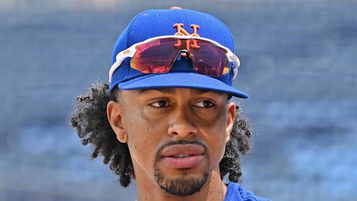 Jul 12, 2025; Kansas City, Missouri, USA; New York Mets shortstop Francisco Lindor (12) looks on during batting practice before a game against the Kansas City Royals at Kauffman Stadium. Mandatory Credit: Peter Aiken-Imagn Images Jul 12, 2025; Kansas City, Missouri, USA; New York Mets shortstop Francisco Lindor (12) looks on during batting practice before a game against the Kansas City Royals at Kauffman Stadium. Mandatory Credit: Peter Aiken-Imagn Images