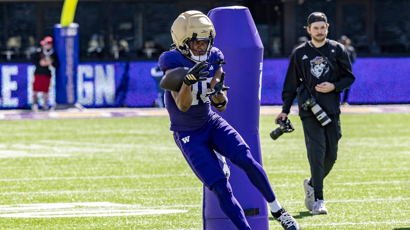 Justice Williams Tries To Keep Hands On Third Receiver Job