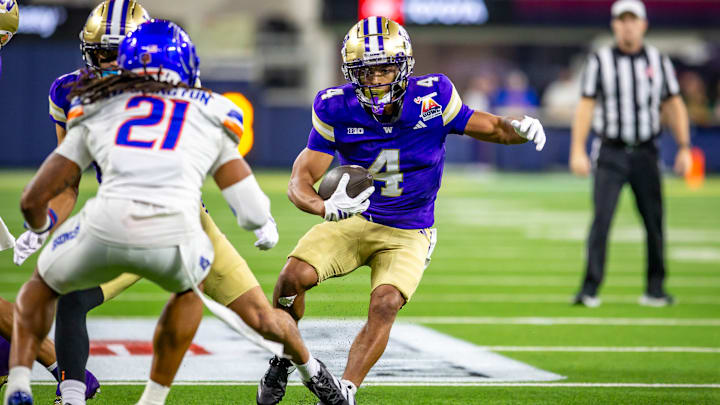 Jordan Washington looks for room to run against Boise State in the LA Bowl. 