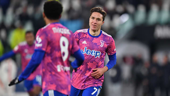 Gol de Chiesa selou a classificação da Juventus