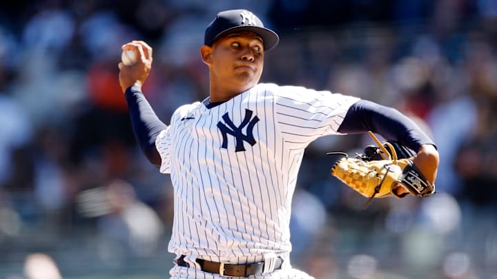 San Francisco Giants v New York Yankees