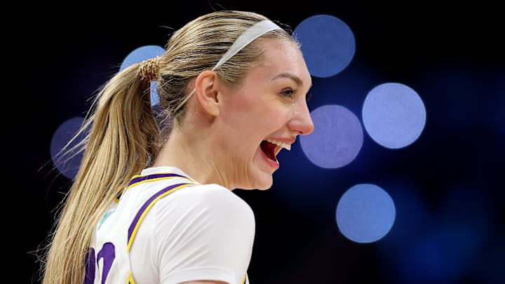 Connecticut Sun v Los Angeles Sparks