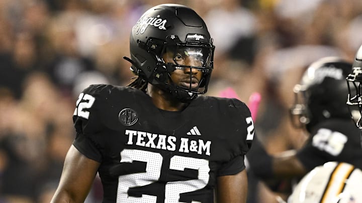 Oct 26, 2024; College Station, Texas, USA; Texas A&M Aggies linebacker Solomon DeShields (22) looks on during the fourth quarter against the LSU Tigers. The Aggies defeated the Tigers 38-23; at Kyle Field. Mandatory Credit: Maria Lysaker-Imagn Images. Oct 26, 2024; College Station, Texas, USA; Texas A&M Aggies linebacker Solomon DeShields (22) looks on during the fourth quarter against the LSU Tigers. The Aggies defeated the Tigers 38-23; at Kyle Field. Mandatory Credit: Maria Lysaker-Imagn Images.