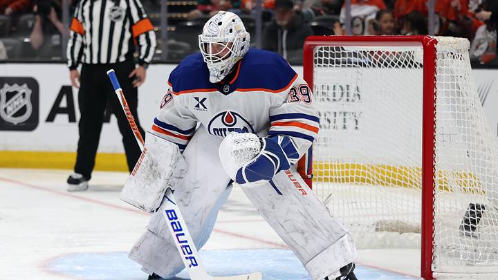 Apr 24, 2026; Anaheim, California, USA;  Edmonton Oilers goaltender Connor Ingram (39) defends the goal during the second period against the Anaheim Ducks in game three of the first round of the 2026 Stanley Cup Playoffs at Honda Center. Mandatory Credit: Kiyoshi Mio-Imagn Images