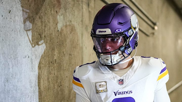 Minnesota Vikings quarterback J.J. McCarthy (9) walks down the tunnel for warmup ahead of the Detroit Lions game at Ford Field in Detroit on Sunday, November 2, 2025.