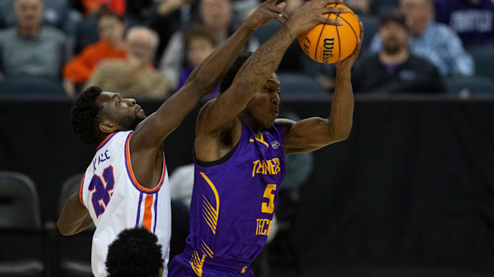 NC State basketball transfer target Rodney Johnson Jr.