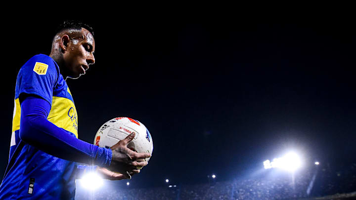 El Boca de Sebastián Villa y Battaglia viaja a Santiago del Estero para enfrentar a Central Córdoba.