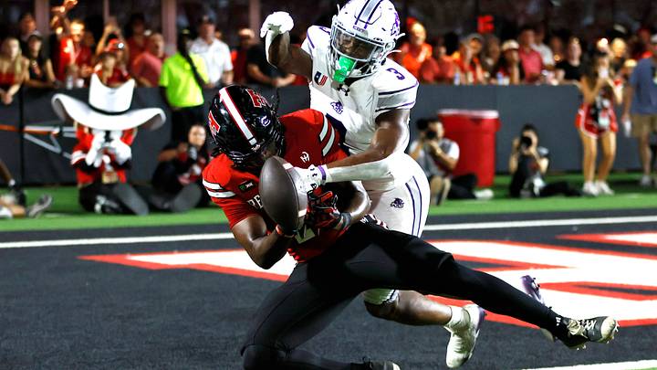 Abilene Christian Wildcats defensive back Dillon Williams breaks up a pass intended for Texas Tech Red Raiders tight end Terrance Carter Jr. Mandatory Credit: Michael C. Johnson-Imagn Images Abilene Christian Wildcats defensive back Dillon Williams breaks up a pass intended for Texas Tech Red Raiders tight end Terrance Carter Jr. Mandatory Credit: Michael C. Johnson-Imagn Images