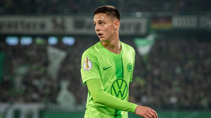 VfL Wolfsburg v Borussia Dortmund - DFB Cup: Round Two