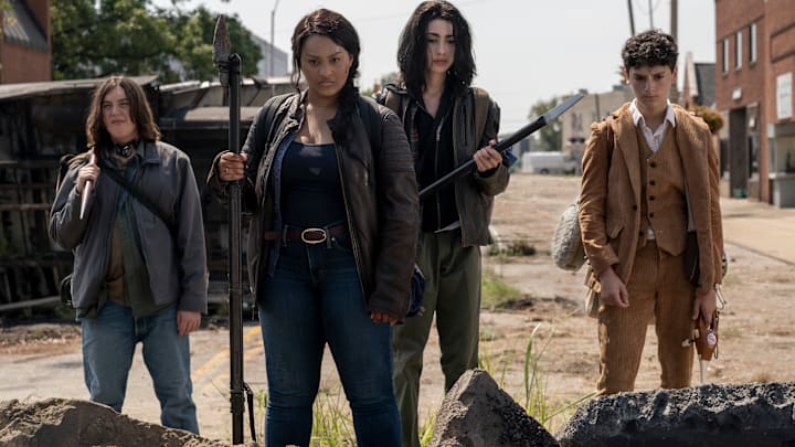 Alexa Mansour as Hope, Aliyah Royale as Iris, Hal Cumpston as Silas, Nicolas Cantu as Elton - The Walking Dead: World Beyond _ Season 1, Episode 2 - Photo Credit: Jojo Whilden/AMC