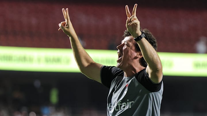 Diniz é o novo treinador do Corinthians Diniz é o novo treinador do Corinthians