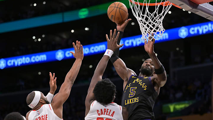 Deandre Ayton and Clint Capela 