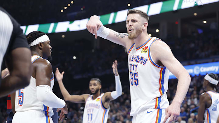Dec 23, 2024; Oklahoma City, Oklahoma, USA; Oklahoma City Thunder center Isaiah Hartenstein (55) gestures to an official after a call on a play against the Washington Wizards during the second half at Paycom Center. Mandatory Credit: Alonzo Adams-Imagn Images Dec 23, 2024; Oklahoma City, Oklahoma, USA; Oklahoma City Thunder center Isaiah Hartenstein (55) gestures to an official after a call on a play against the Washington Wizards during the second half at Paycom Center. Mandatory Credit: Alonzo Adams-Imagn Images