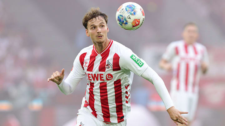 Rav van den Berg im Köln-Trikot