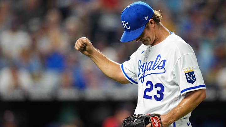 Kansas City Royals starting pitcher Zack Greinke (23)