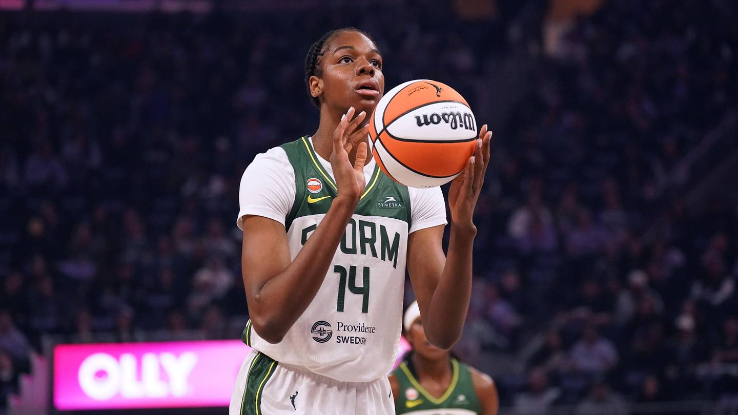 Dominique Malonga's Historic Game vs Wings Showcases Storm's Bright Future