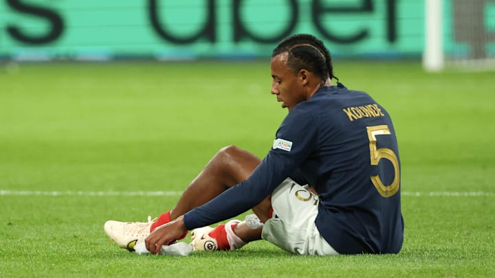 Jules Koundé ficou apenas 23 minutos em campo na partida diante da Áustria, pela Nations League Jules Koundé ficou apenas 23 minutos em campo na partida diante da Áustria, pela Nations League