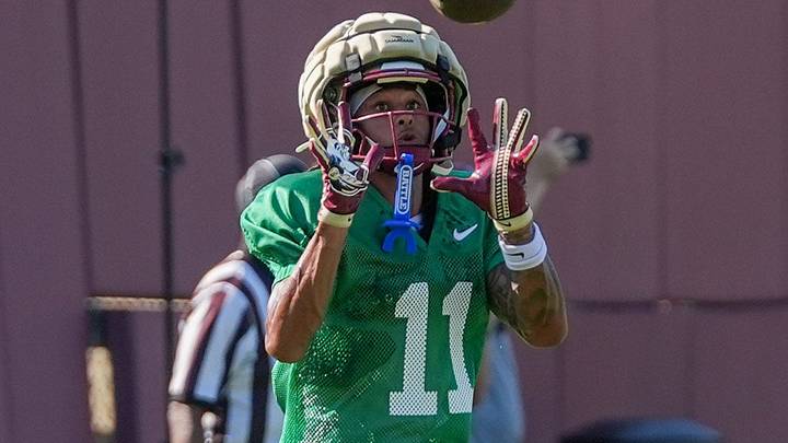 The Florida State Seminole Devin Carter (11)