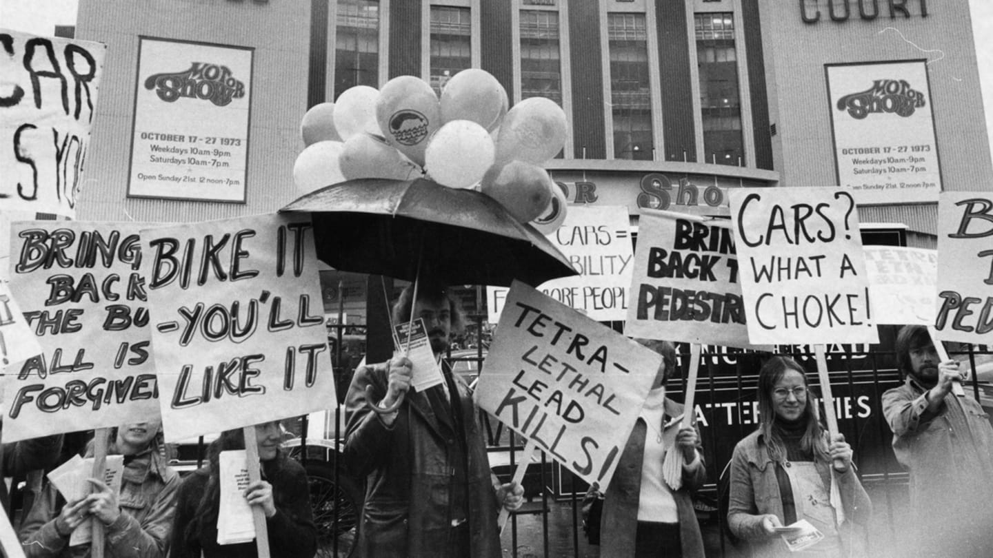 12 Protests That Changed The World