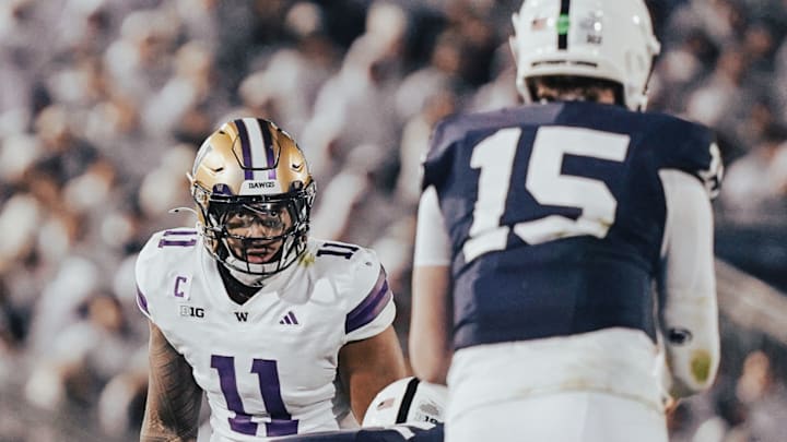 An ominous looking Alphonzo Tuputala stares down Penn State QB Drew Allar. 