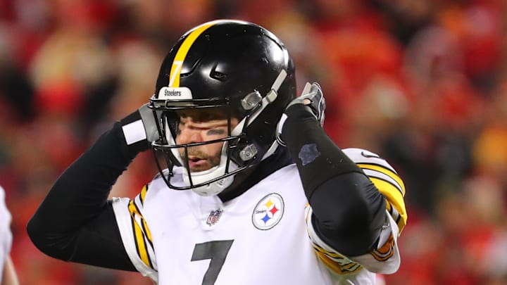AFC Wild Card Playoffs - Pittsburgh Steelers v Kansas City Chiefs