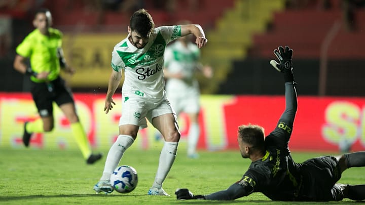 Juventude venceu o Sport na Ilha do Retiro