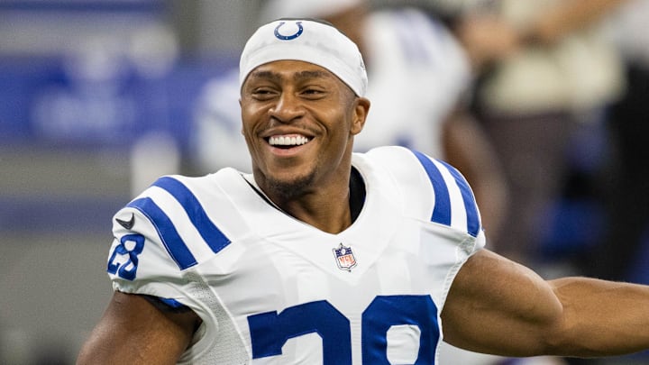 Aug 20, 2022; Indianapolis, Indiana, USA; Indianapolis Colts running back Jonathan Taylor (28) warms