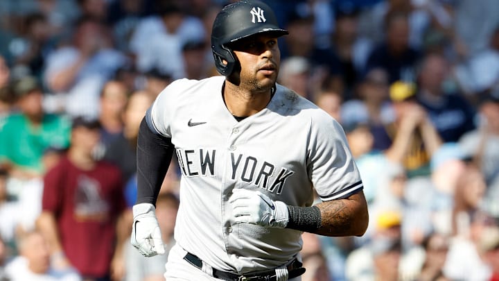 New York Yankees v Milwaukee Brewers