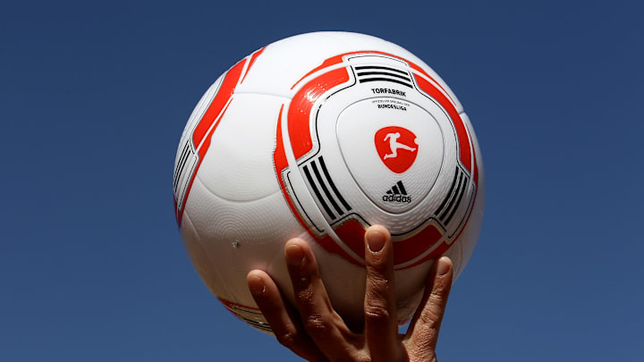 Adidas stellt bald wieder den offiziellen Bundesliga-Spielball Adidas stellt bald wieder den offiziellen Bundesliga-Spielball