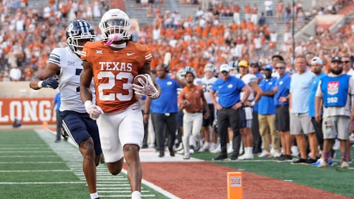 Texas Longhorns running back Jaydon Blue runs for a touchdown against the BYU Cougars in the fourth quarter at Royal-Memorial Stadium on Oct. 28, 2023. Texas Longhorns running back Jaydon Blue runs for a touchdown against the BYU Cougars in the fourth quarter at Royal-Memorial Stadium on Oct. 28, 2023.