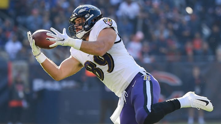 Nov 21, 2021; Chicago, Illinois, USA; Baltimore Ravens tight end Mark Andrews (89) dives to makes a catch in the first half against the Chicago Bears at Soldier Field. Mandatory Credit: Quinn Harris-Imagn Images